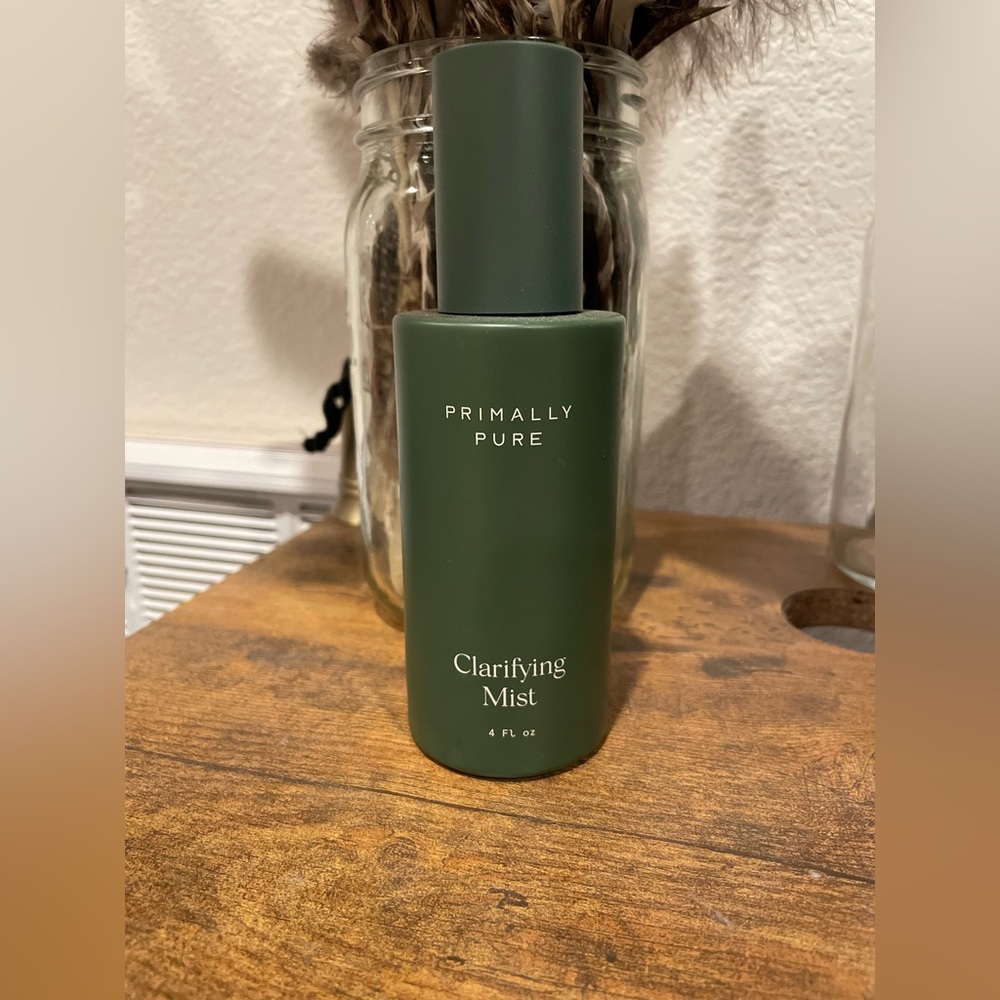 Unopened, unused Primally Pure Clarifying Mist
